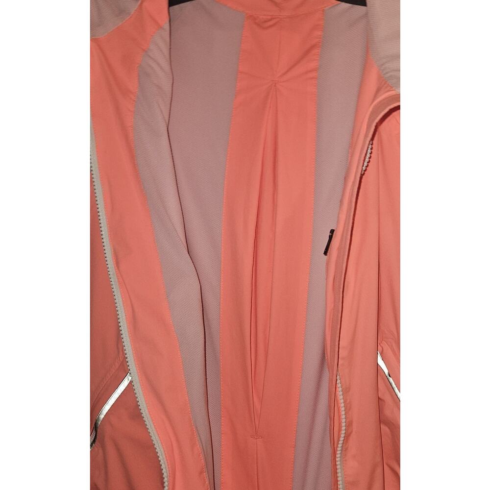 Lululemon Run Rise & Shine Jacket Bleached Coral Waterproof, Hooded, Zip Sz L - Picture 7 of 8